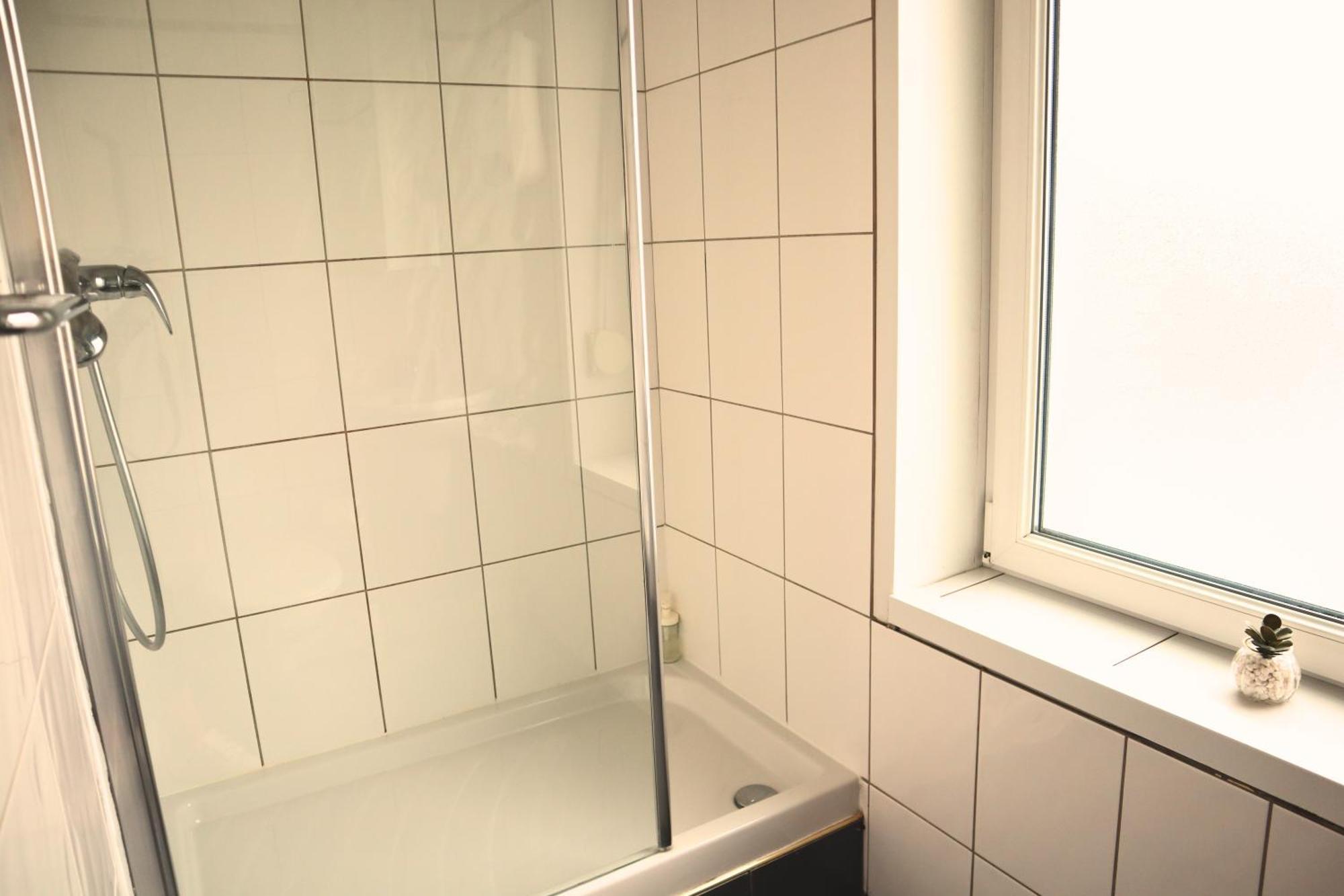 Studios & Appartements Confortables Au Centre De Bourbourg - Gare A Proximite 布尔堡 外观 照片