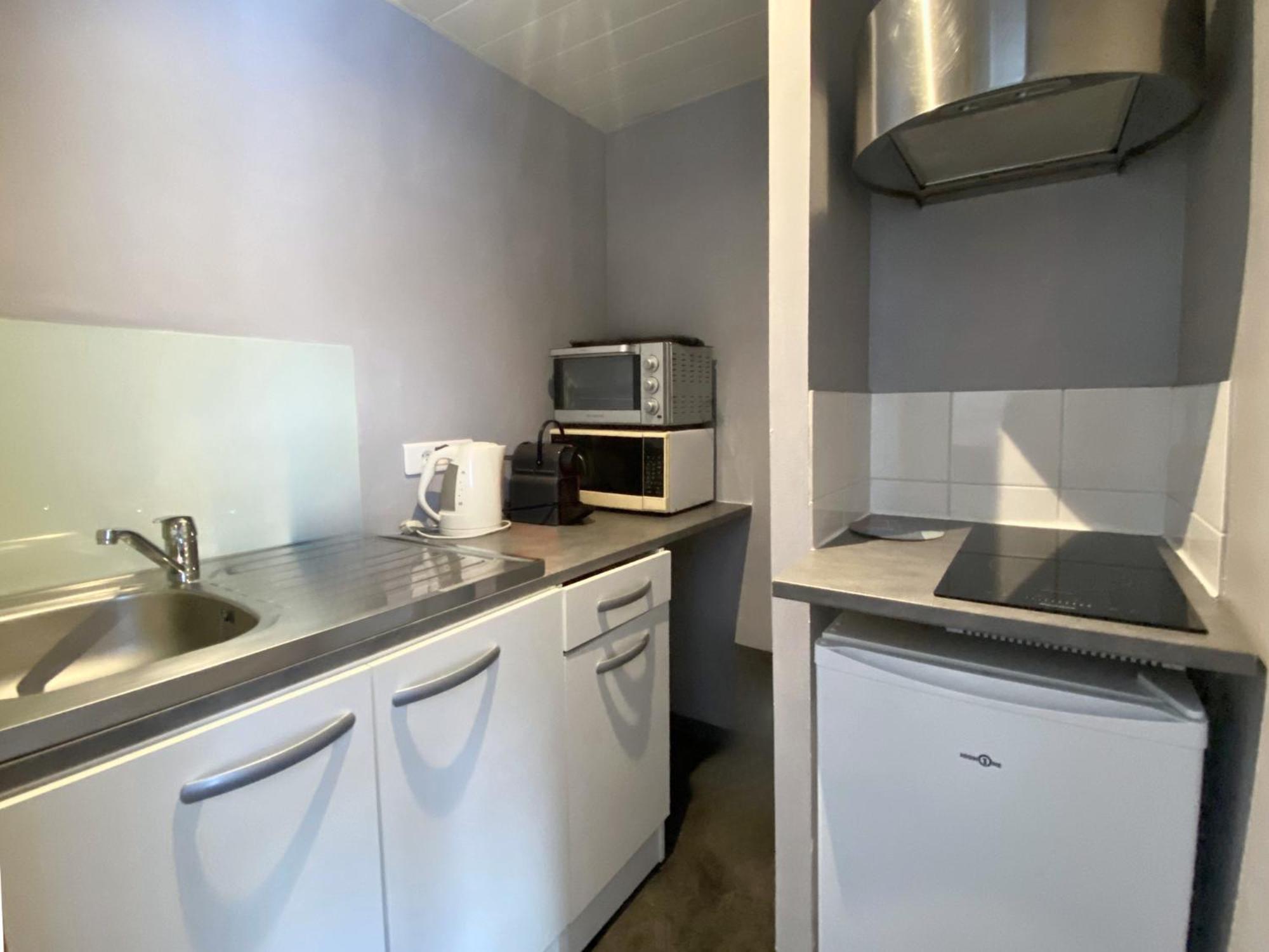 Studios & Appartements Confortables Au Centre De Bourbourg - Gare A Proximite 布尔堡 外观 照片